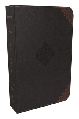 NKJV, Deluxe Reader's Bible, Leathersoft, Black, Comfort Print