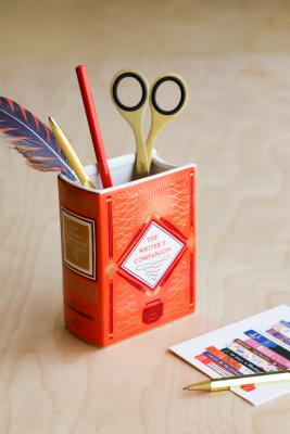 Bibliophile Ceramic Vase: The Writer''s Companion